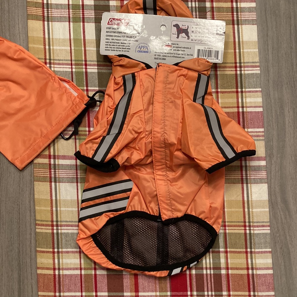 NWT Coleman Raincoat. Size S. - Picture 2 of 6